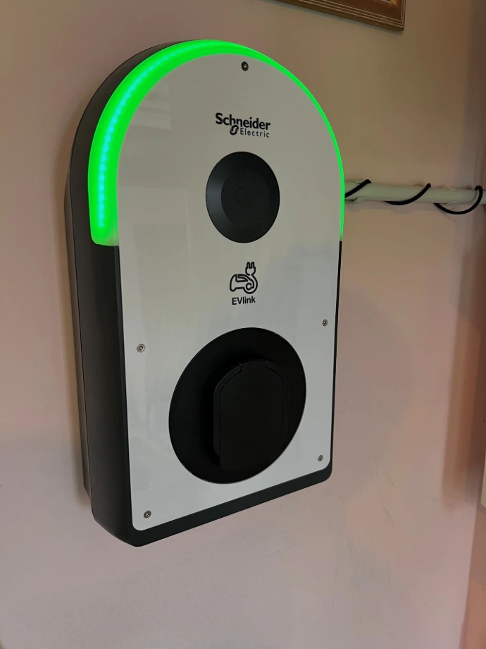 installation borne de recharge 